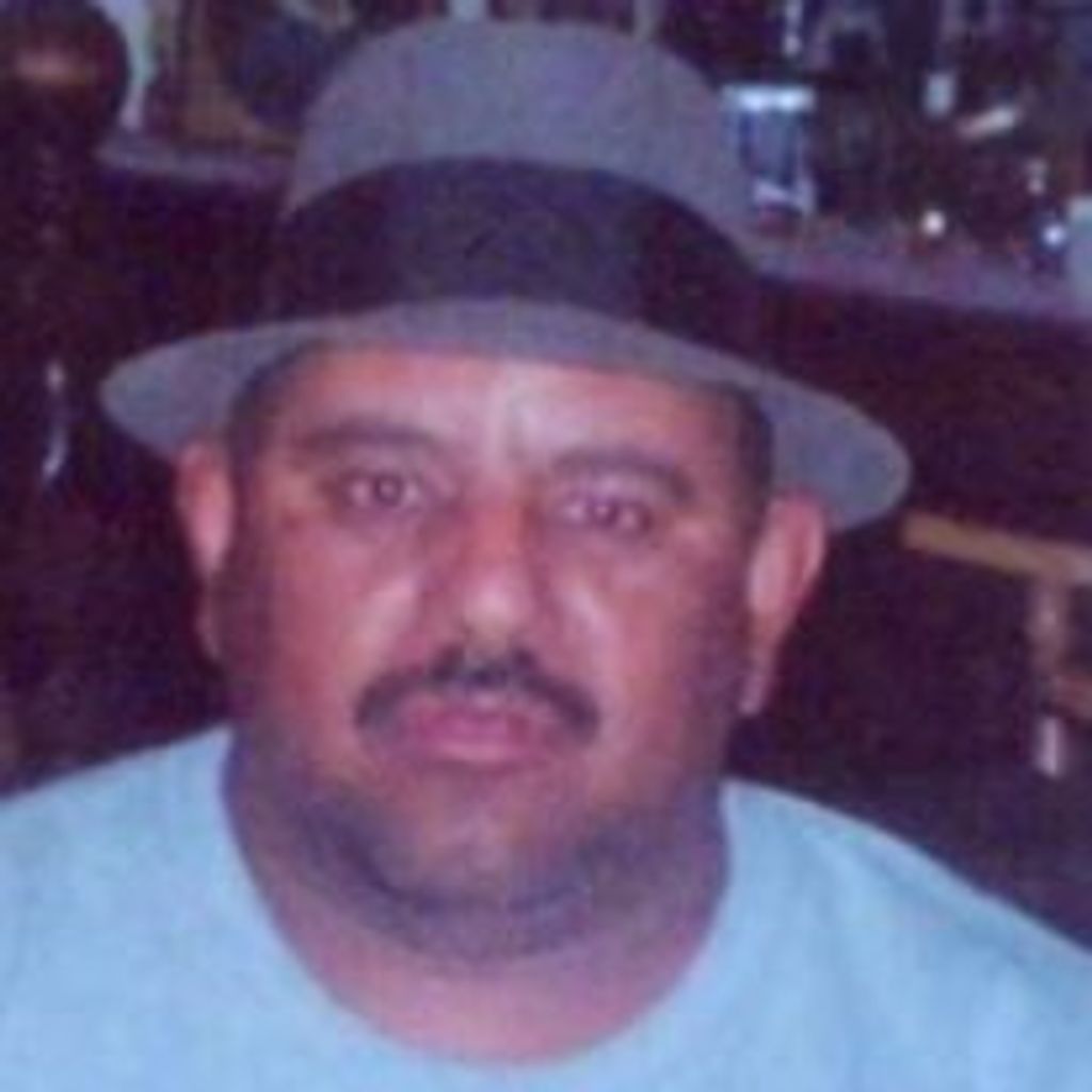 Roberto M. Vela Profile Photo
