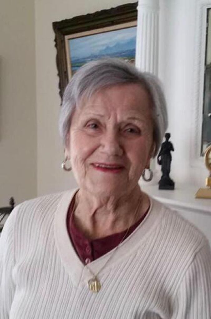Lorraine T (Carroll) Brown Profile Photo