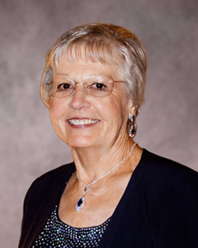 Libbie Veselka Profile Photo