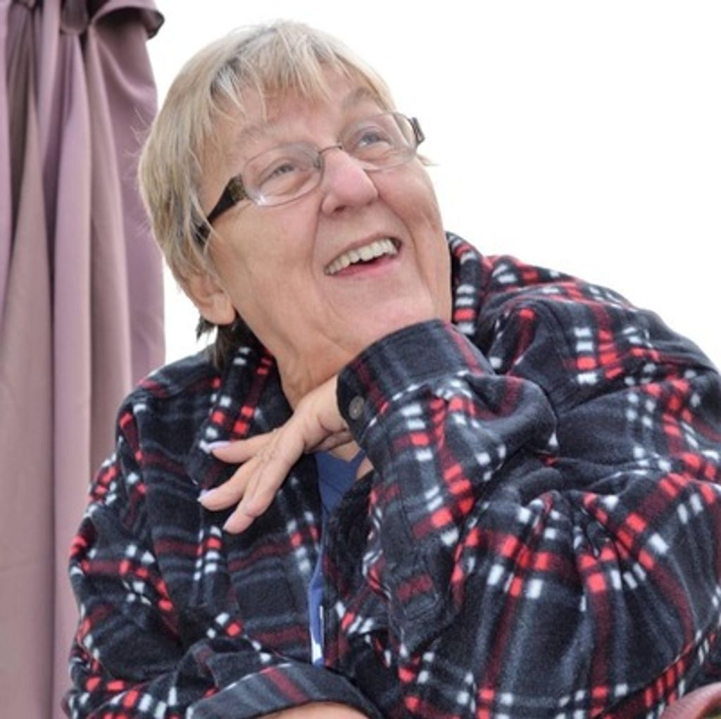 Mary Lou Nichols Profile Photo