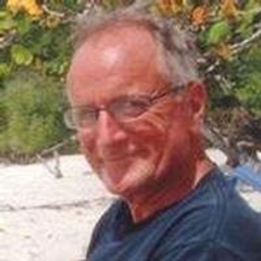 Robert Leslie Davis