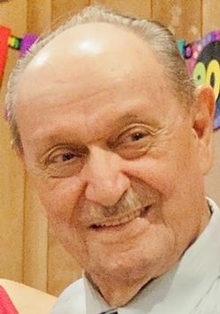 Laszlo Karoly