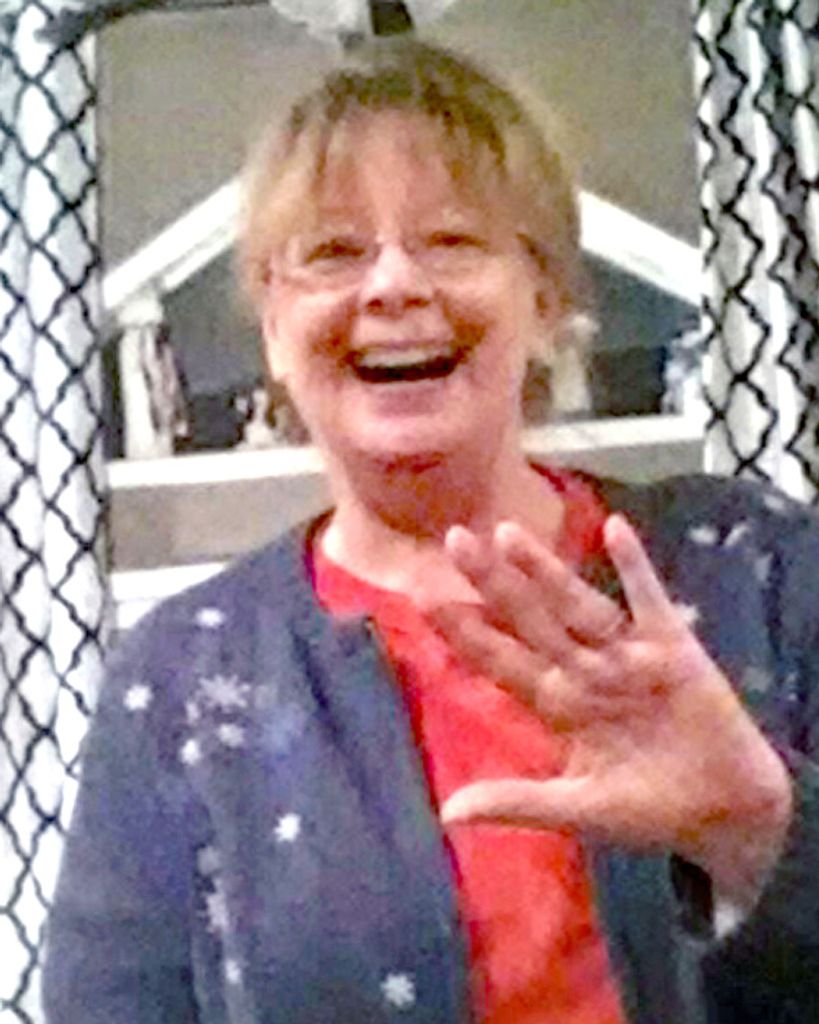 Roxanne Lee (Hart)  Swofford