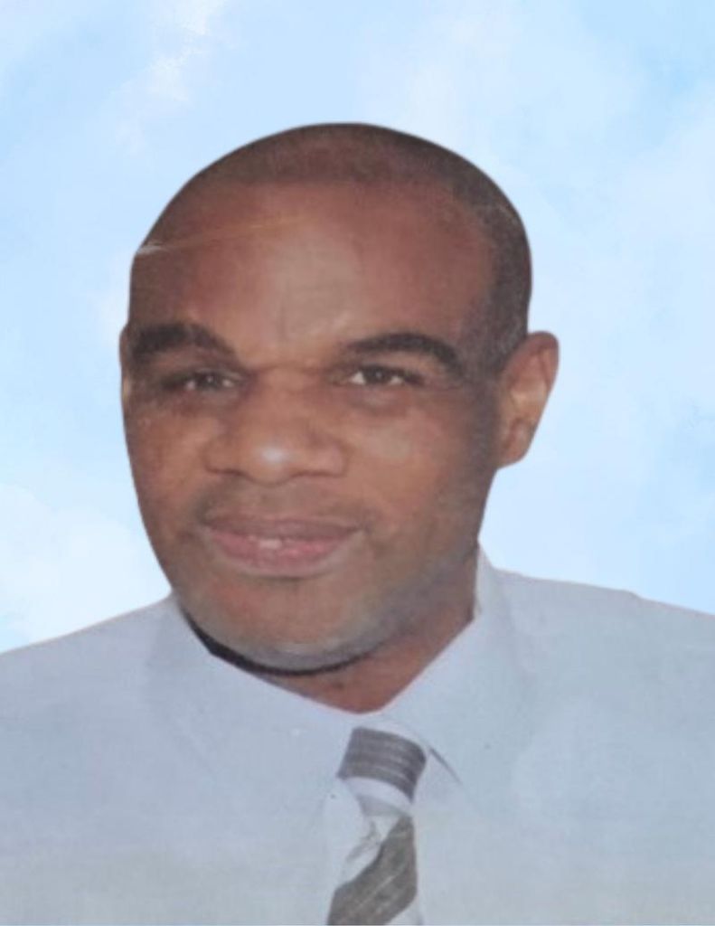 Stephen Andre Lynton Profile Photo