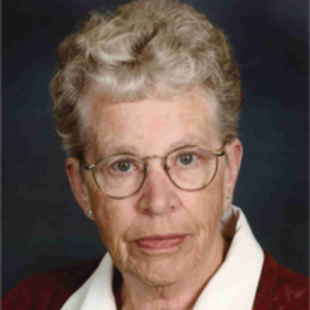 Elaine Reynolds
