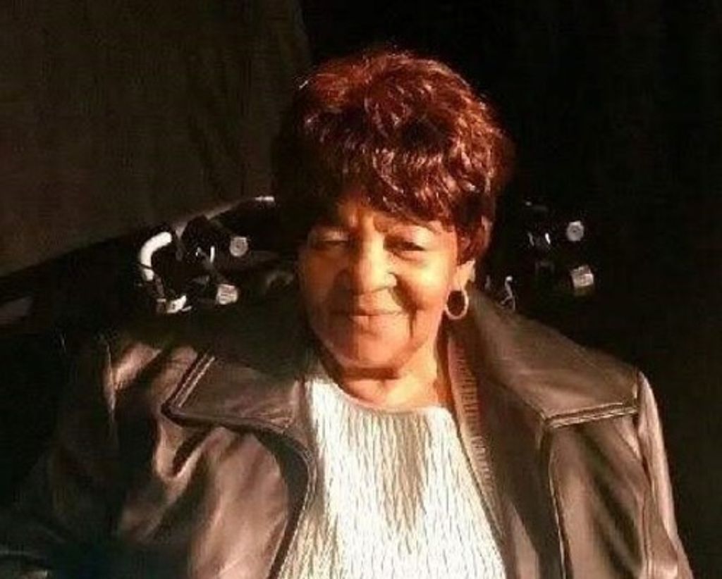 Lonnie (Missy) Lowe Profile Photo