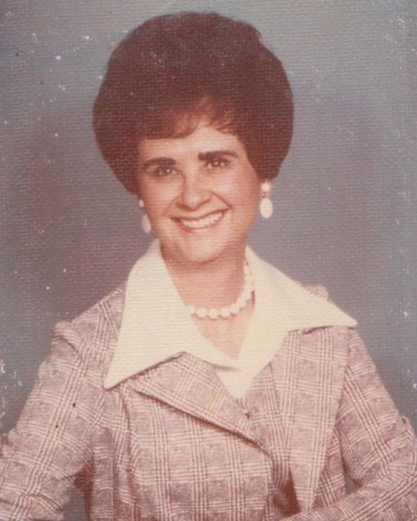 Billie Lee Main