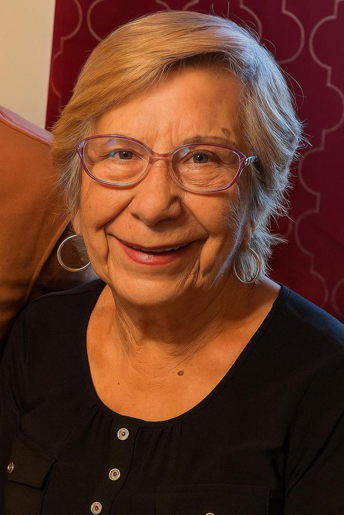Esperanza Landa De Gonzalez Profile Photo