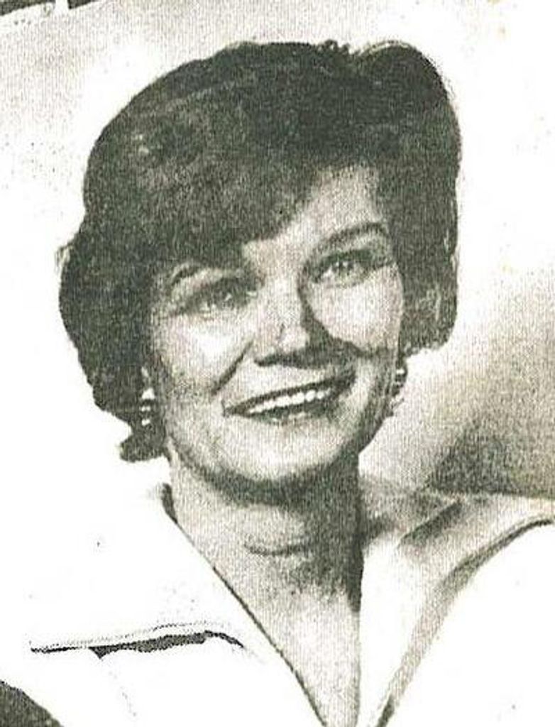 Helen J. Elia Profile Photo