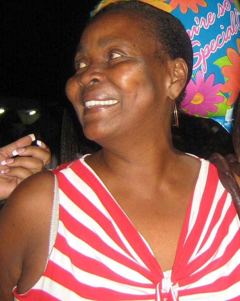 Artlee (Faye) Robbins Profile Photo