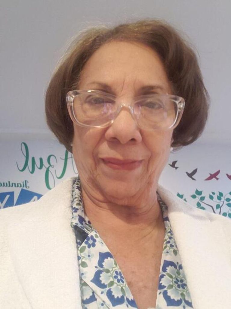 Zoila C. Luna Profile Photo