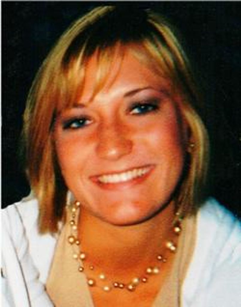 Amanda Shaddox Mcmullen