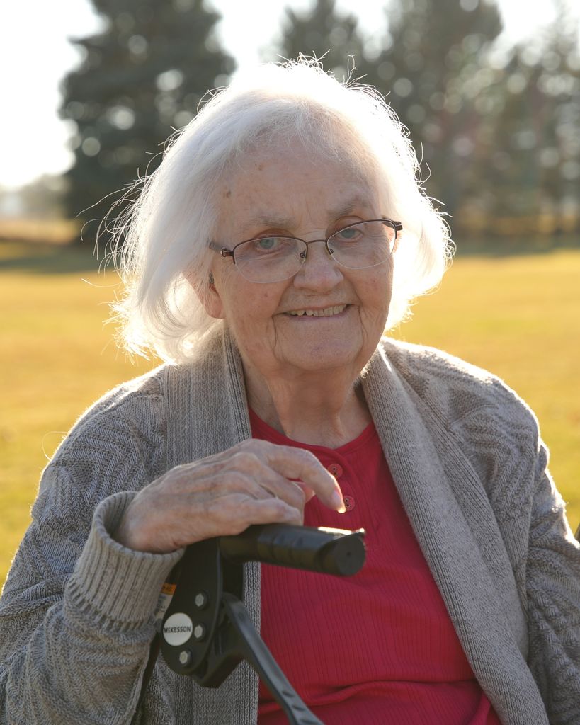 Velna Jean Messick Echols