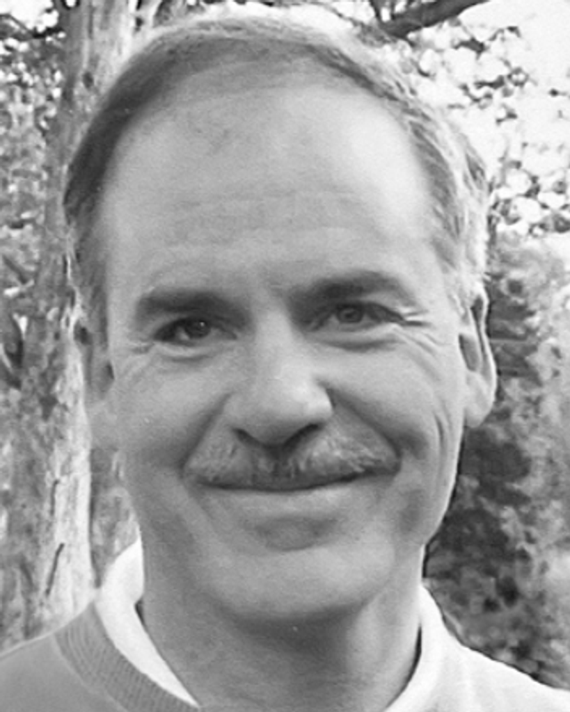 Robert "Bob" Edward Moynihan, Jr. Profile Photo