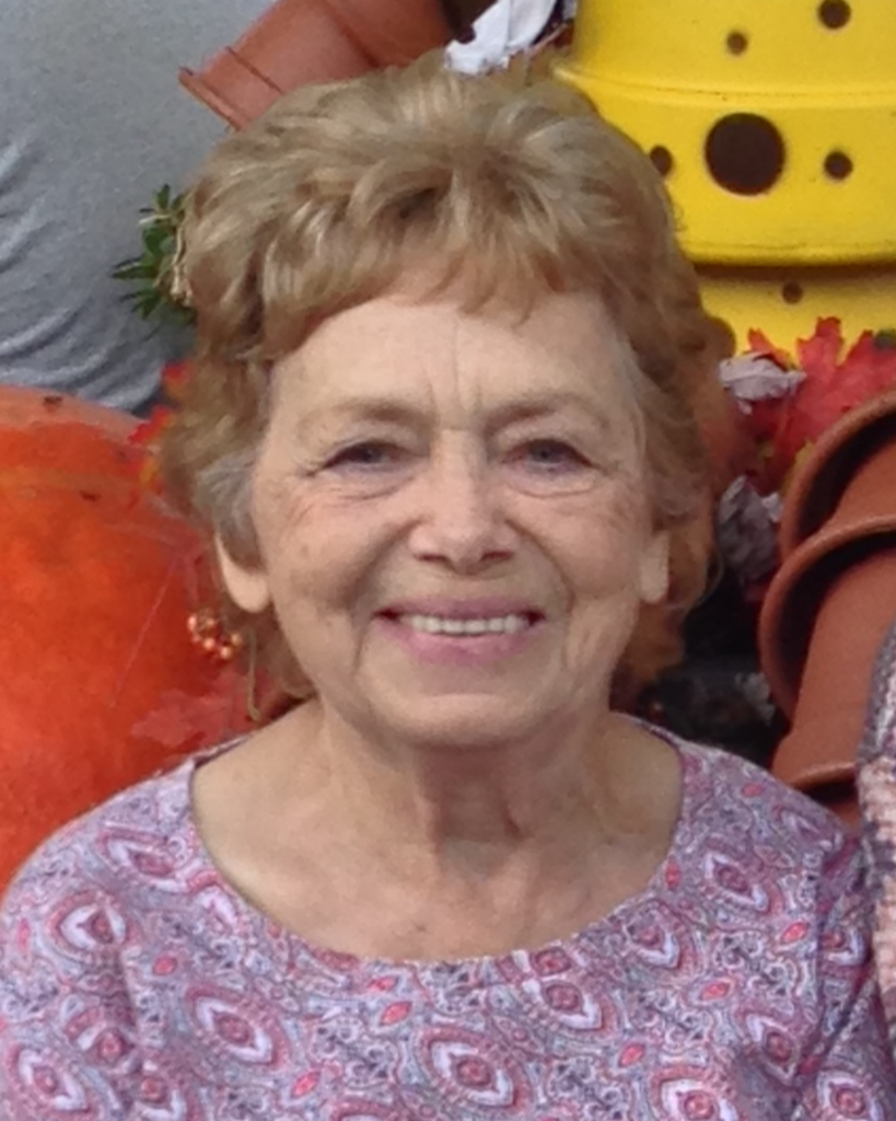 Naomi Bowlin Profile Photo