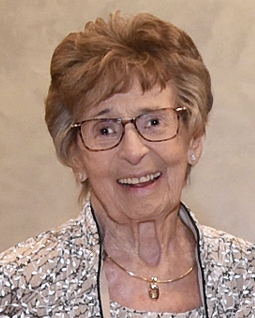 Lorraine Aylmer Hughes Albright Profile Photo