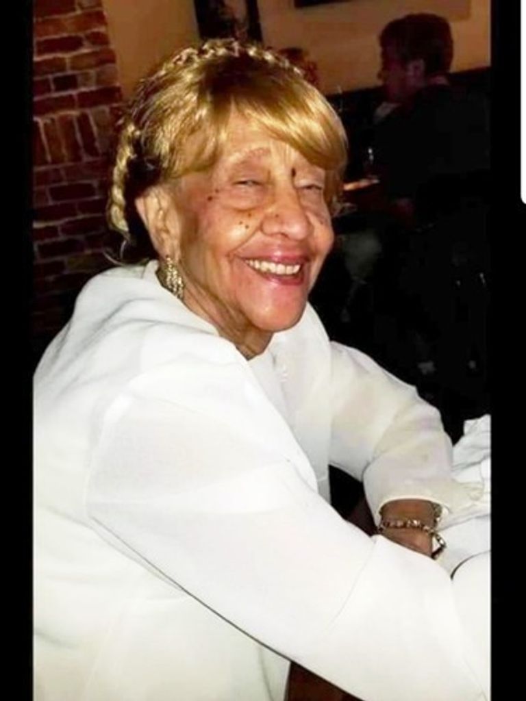 Ruth Lewis 77 Profile Photo