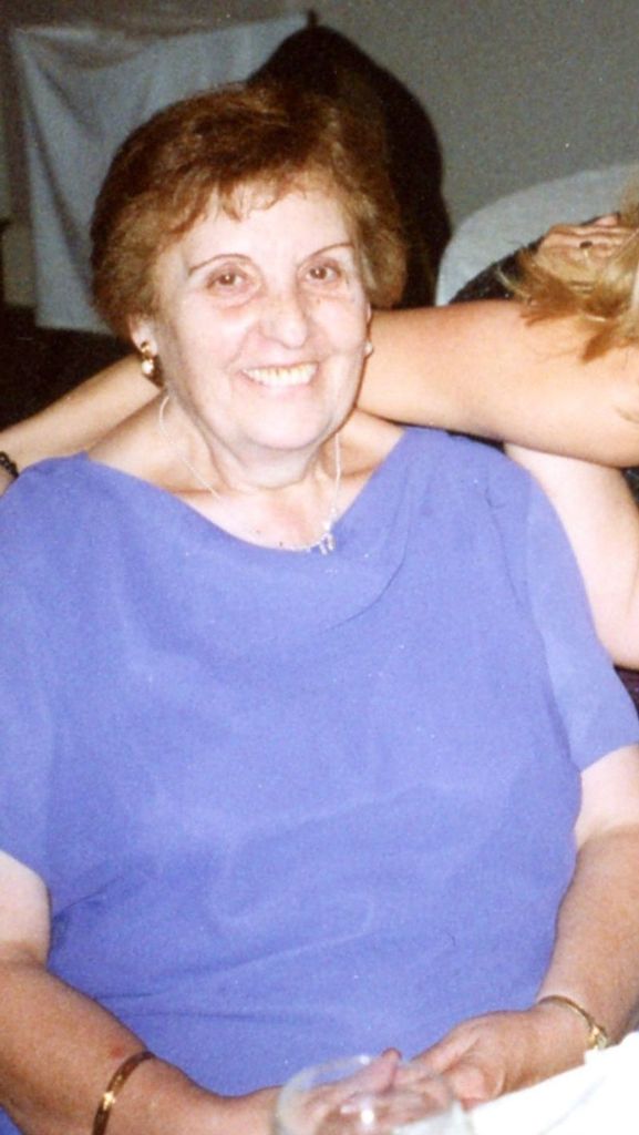 Joan (Menidis) Salamanis