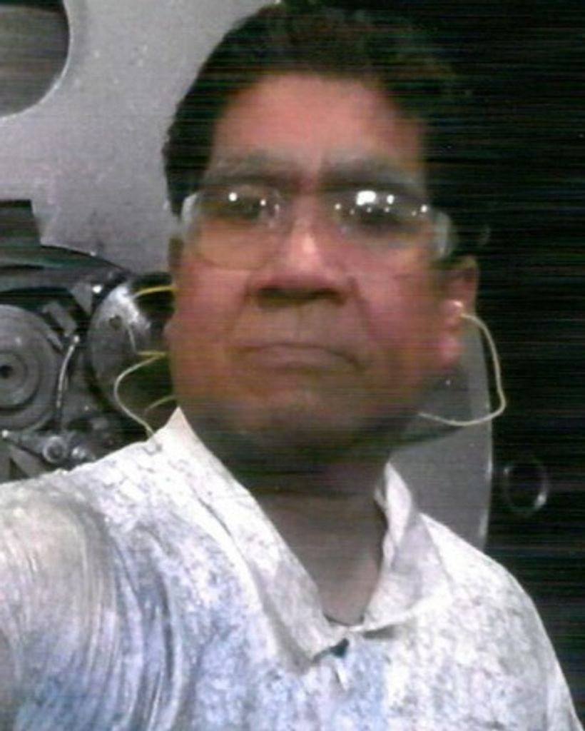 Erick Rotenis Profile Photo