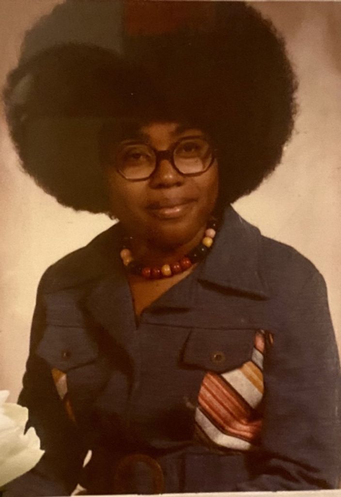 Lessie Hamilton Profile Photo
