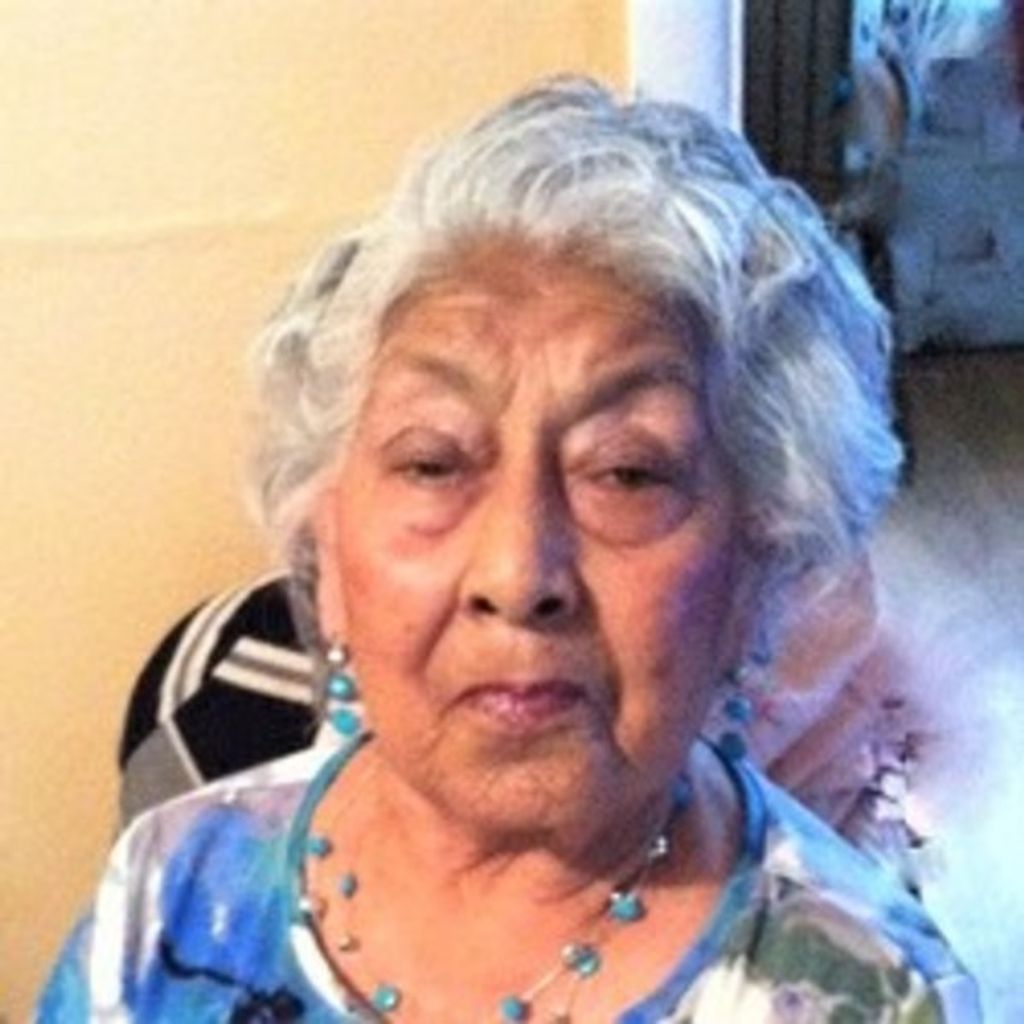 Ofelia Lopez - De'Reyna Profile Photo