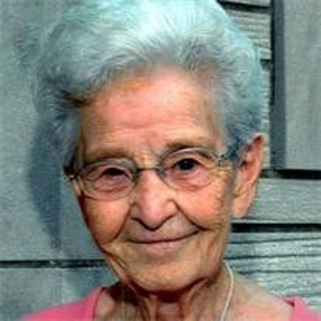 Lola Sams