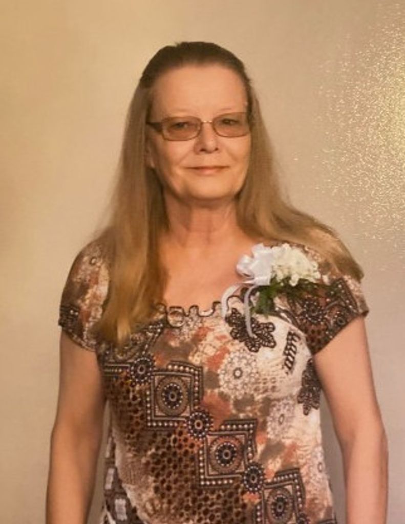 Carolyn Dianne Davis Profile Photo