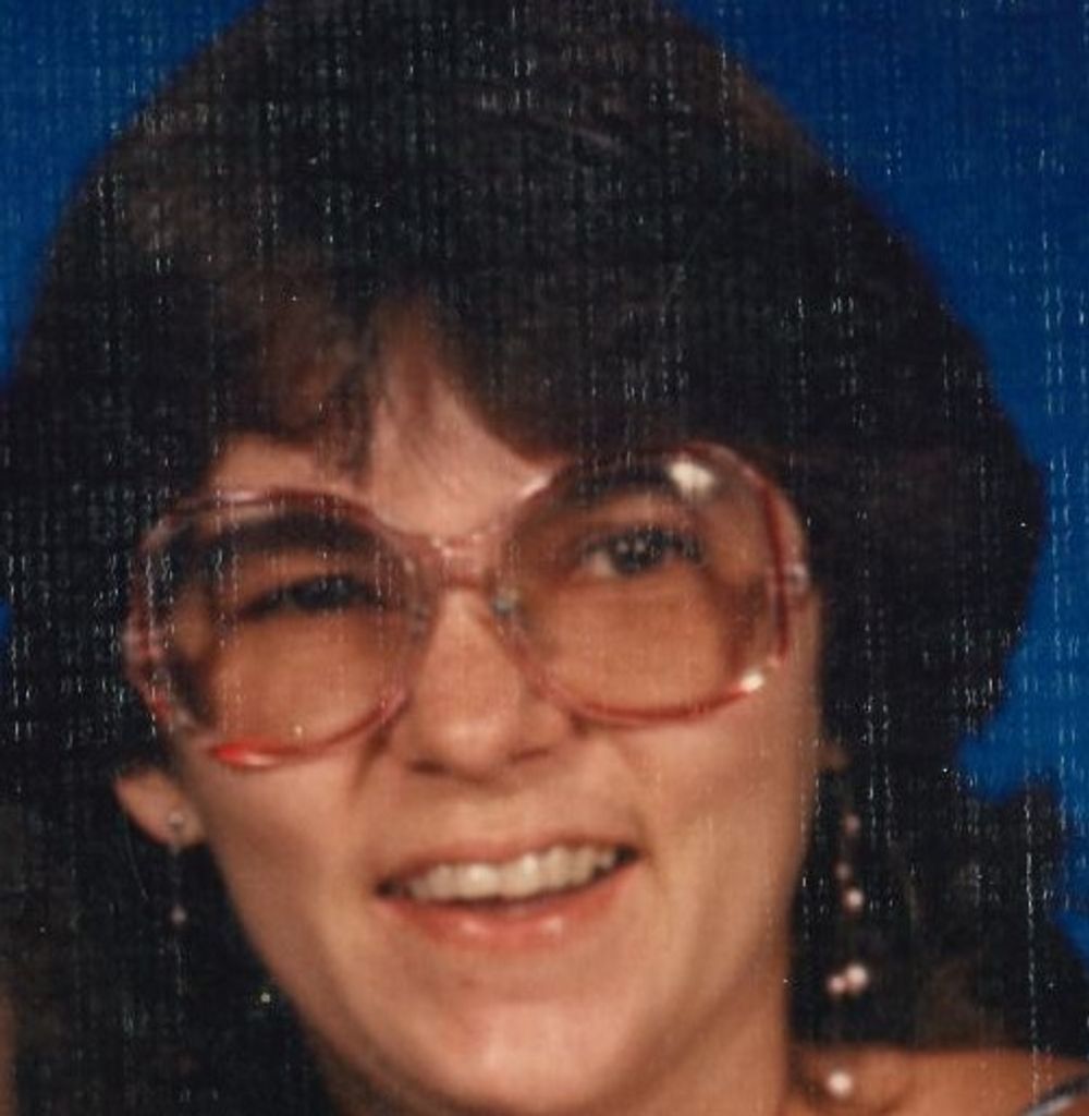 Lynnis Marie (Garrett)  Foster