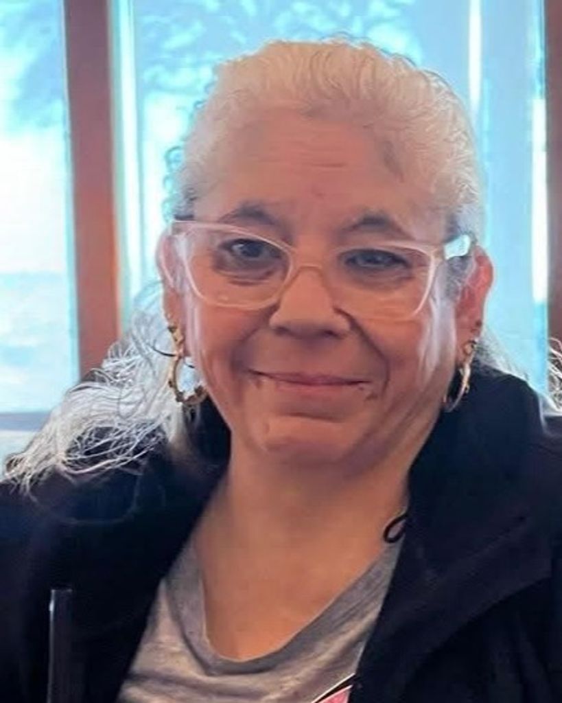 Maria Manuela Aguayo Profile Photo