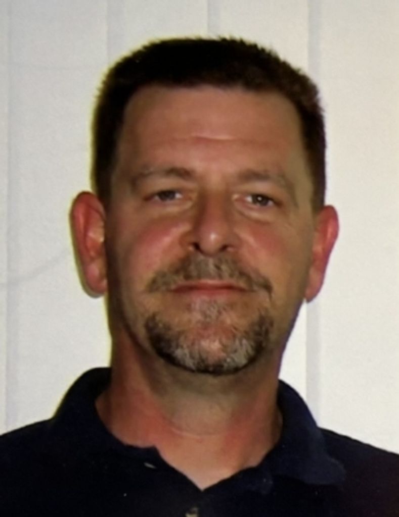 Robert Allen Light Profile Photo
