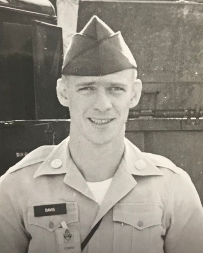 Laverne Richard "Dick" Davis