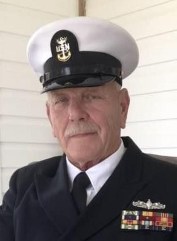Oscm(Sw) Robert Alfred Clements, Usn, (Ret.)