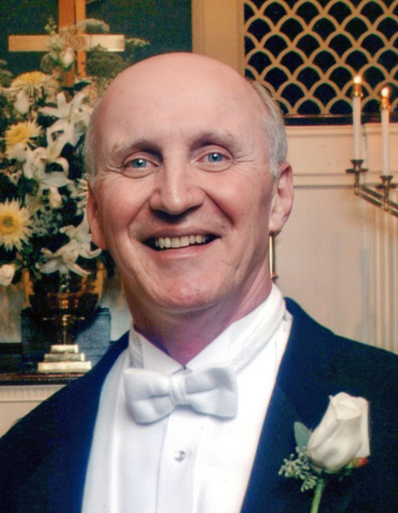 Roger "Mike" Dodd, Iii