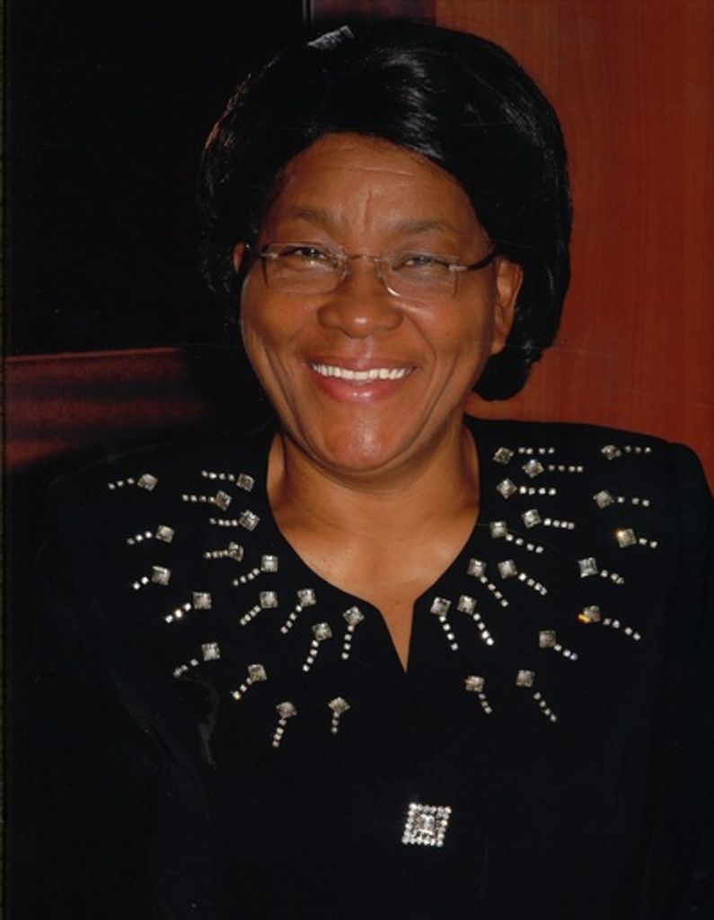 Lissett Yvonne Heron Profile Photo