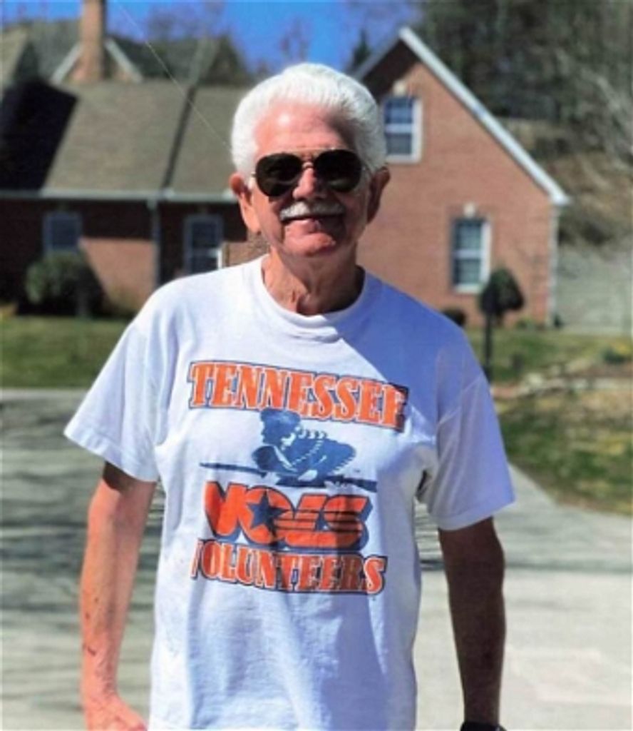 Mitchell Mason Profile Photo