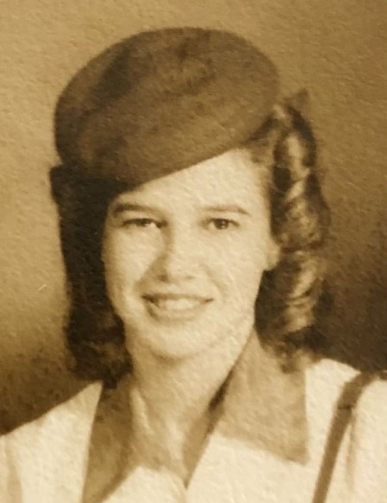 Hazel Poche