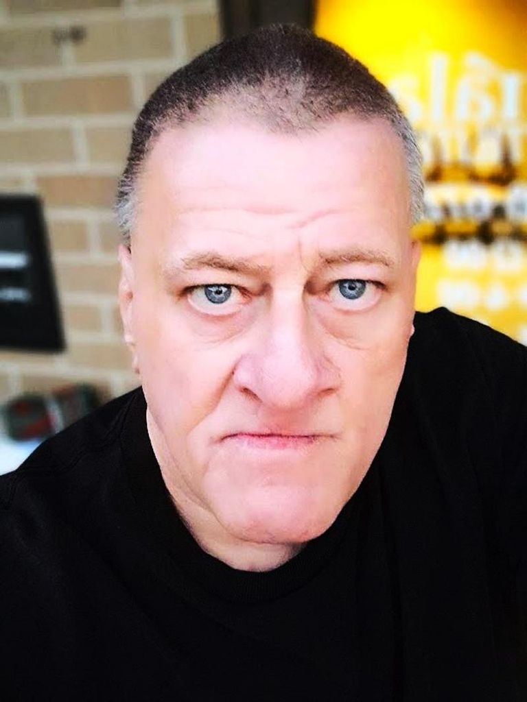 Michael Grant Profile Photo