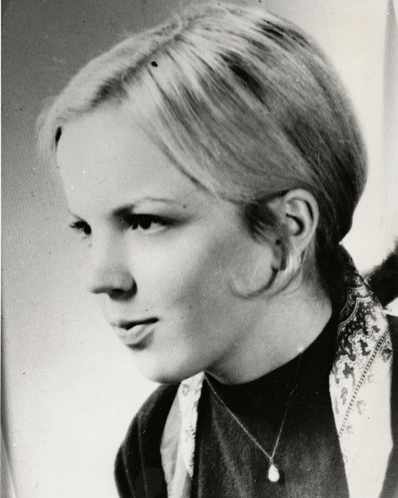 Christine "Chris" Schmidt