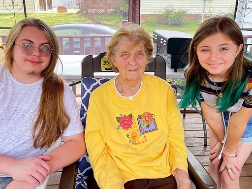 Betty L (Bradley)  Gillis photo gallery thumbnail 106 of 126