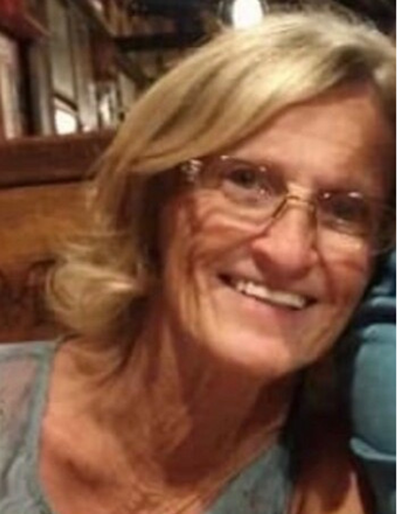 Linda Maxine (Smith) Hollingsworth