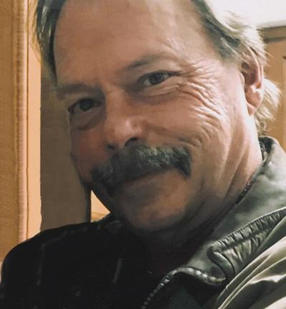 Michael E. Schneider Profile Photo