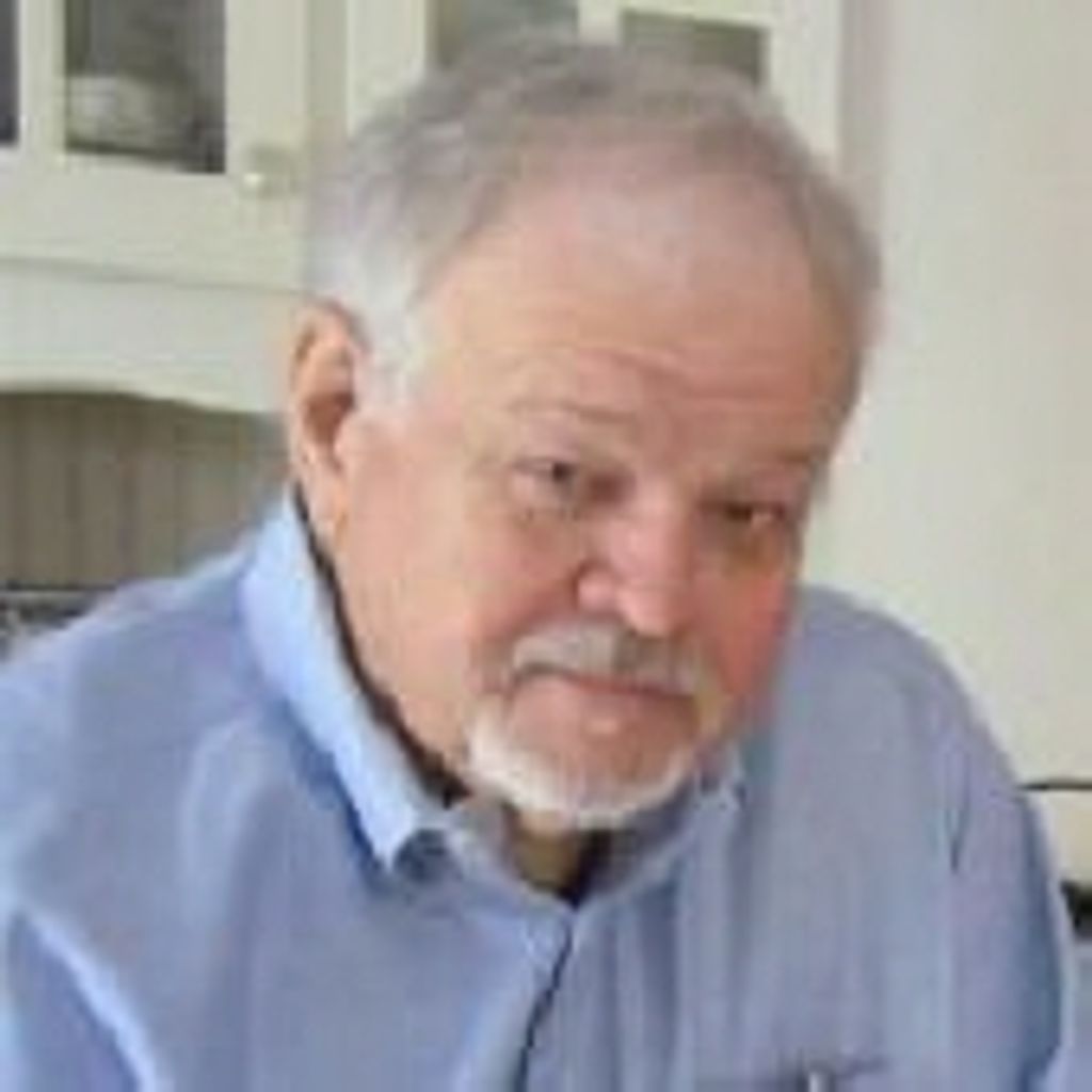Lloyd Taft Jr. Tucker