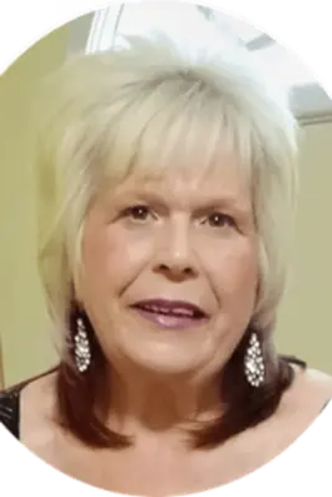 Julie Leonhardt