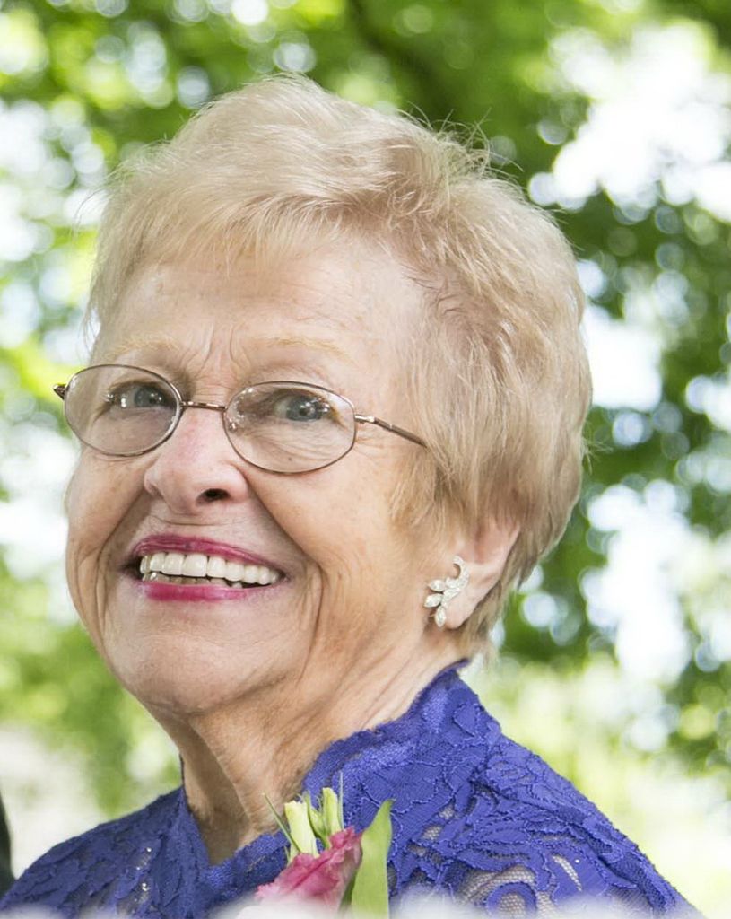 Evelyn Blaschke Profile Photo