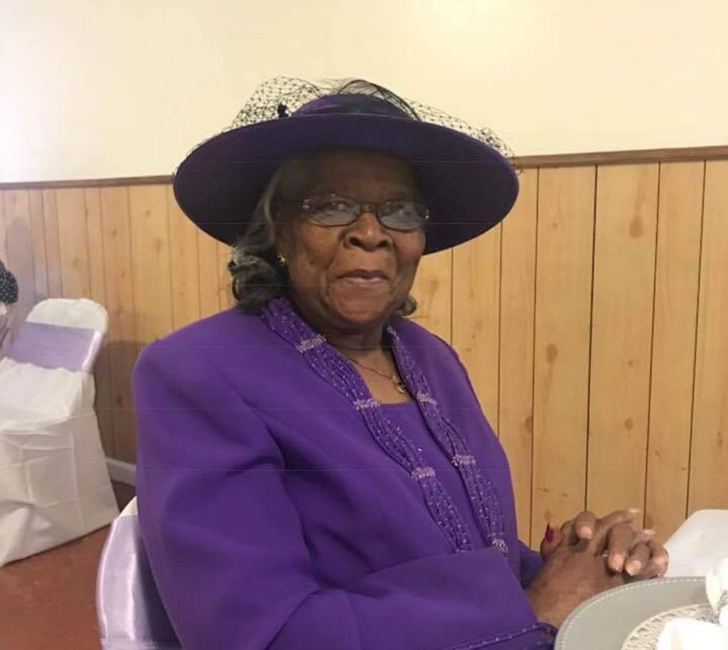 Olivia Fields Walker