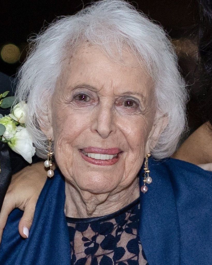 Theresa Ruth Darivoff Profile Photo