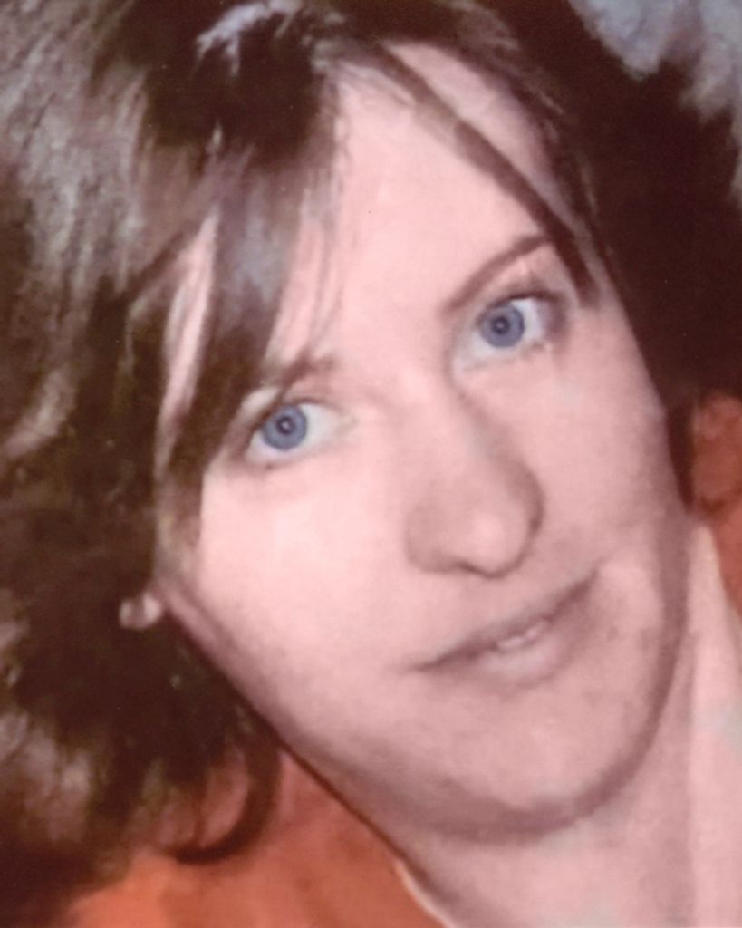 Melissa Anne (High)  Pitman