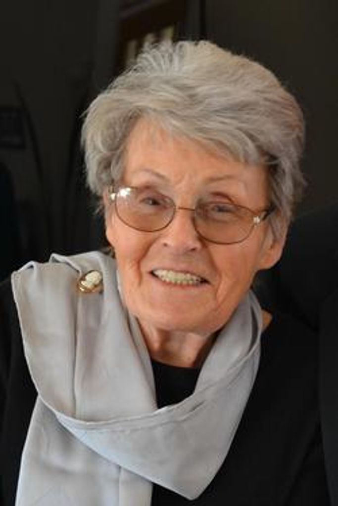 Lotte L. Besnard-Knubel Profile Photo