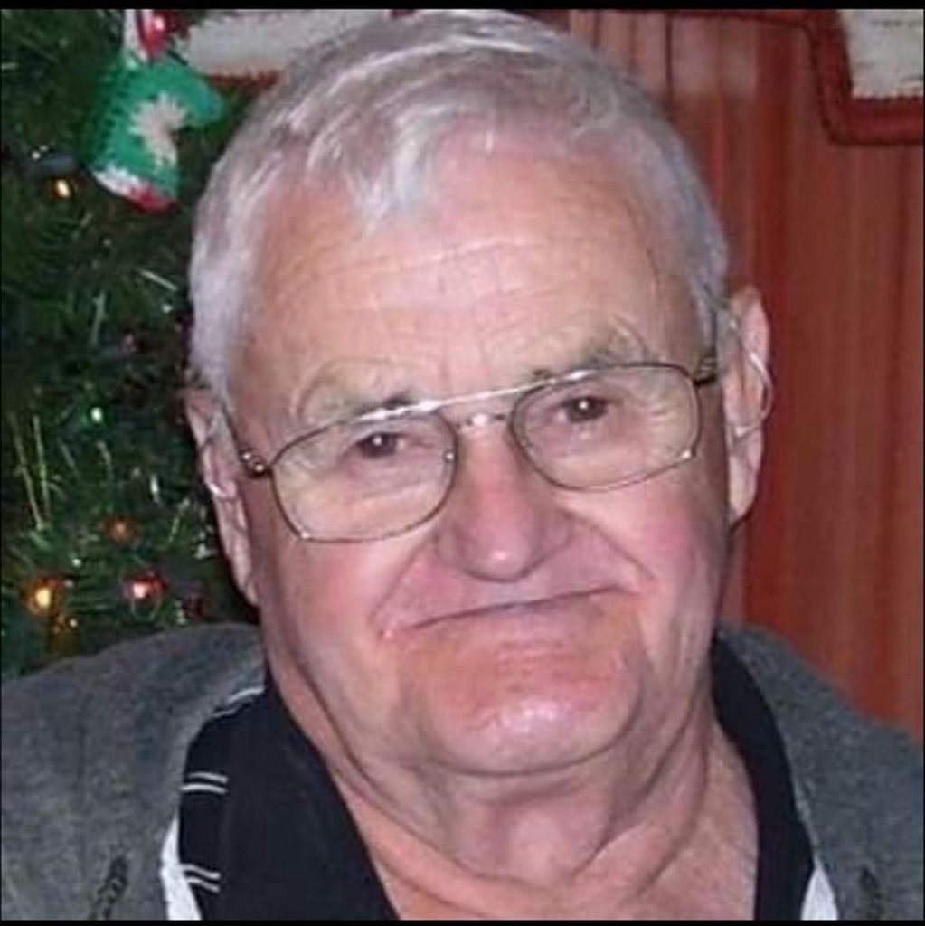 Clifford Clenton Gibbs Profile Photo