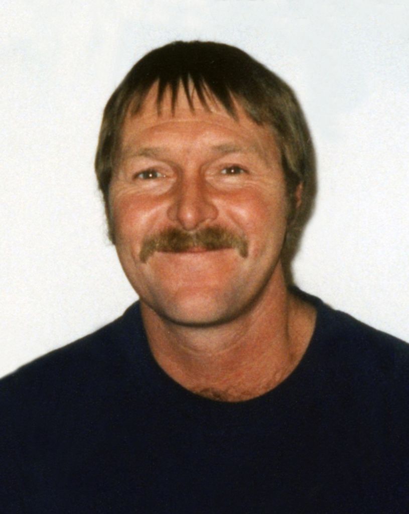 Lyle Gene Packer